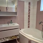 útulný V Nuslích Kousek Od Centra Prahy - Cozy Modern Near Center Praga
