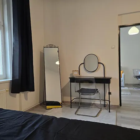 Apartamento útulný V Nuslích Kousek Od Centra Prahy - Cozy Modern Near Center Praga