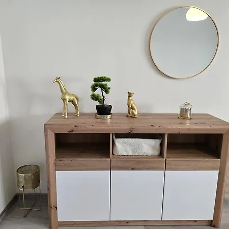 útulný V Nuslích Kousek Od Centra Prahy - Cozy Modern Near Center Apartamento Praga
