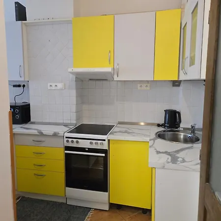 Appartamento útulný V Nuslích Kousek Od Centra Prahy - Cozy Modern Near Center *